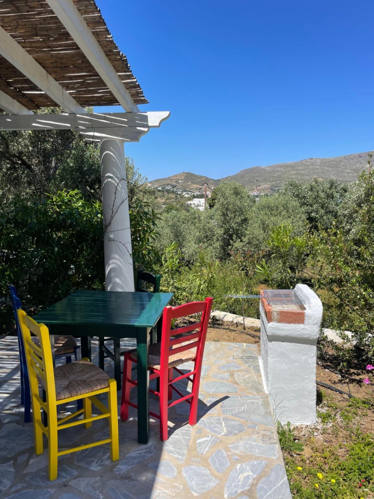 The Velanidies - Οι Βελανιδιές Agia Marina  Exterior photo